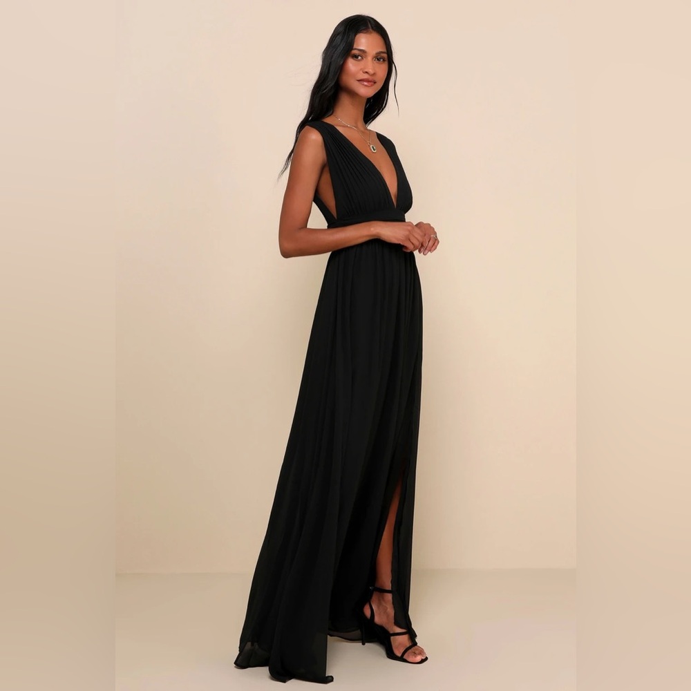 Lulu's Black Maxi Dress with Deep V and Leg Slit - Picture 3 of 7